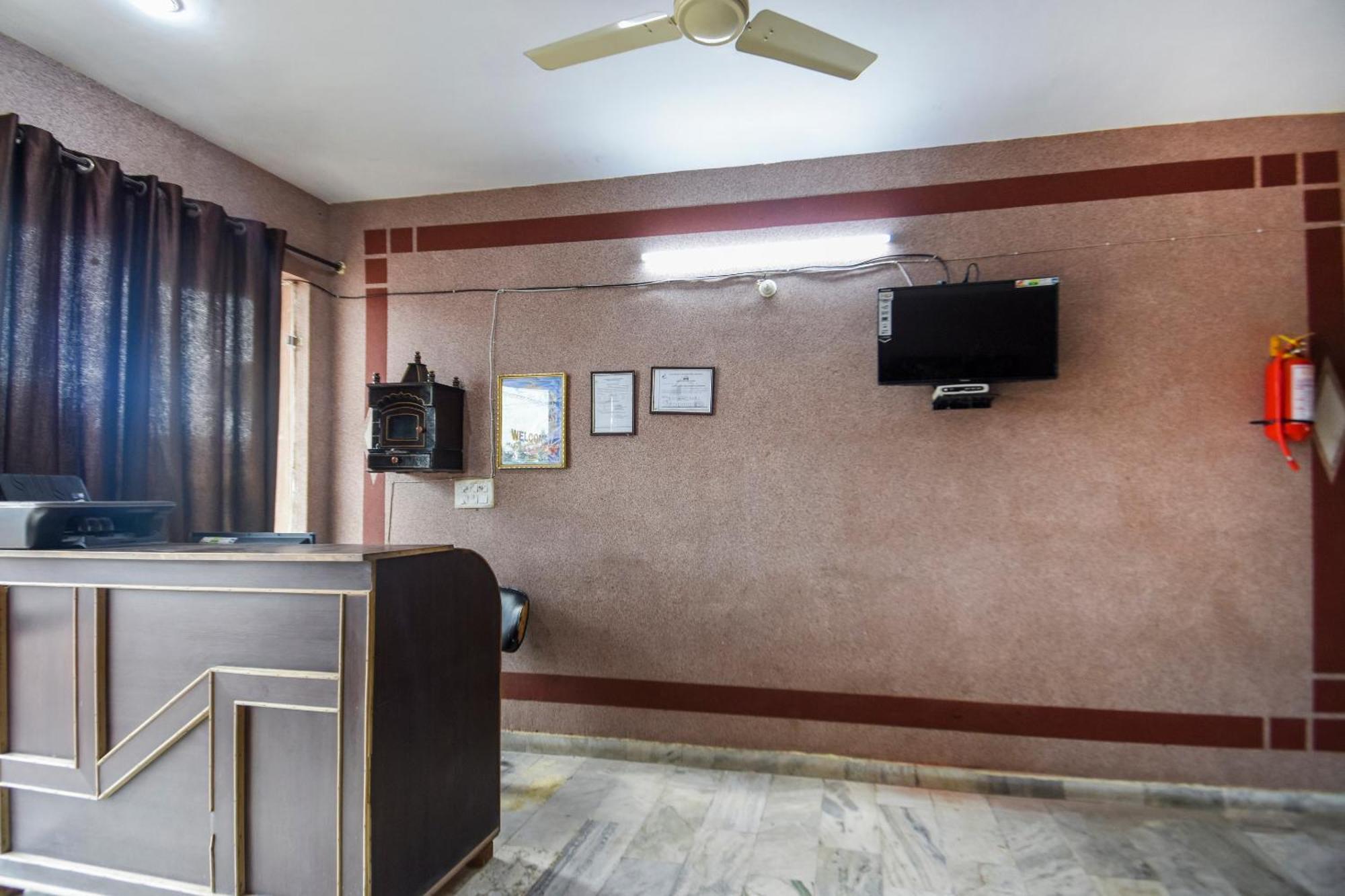 Oyo Flagship Vibes Hotel Nālāgarh Dış mekan fotoğraf